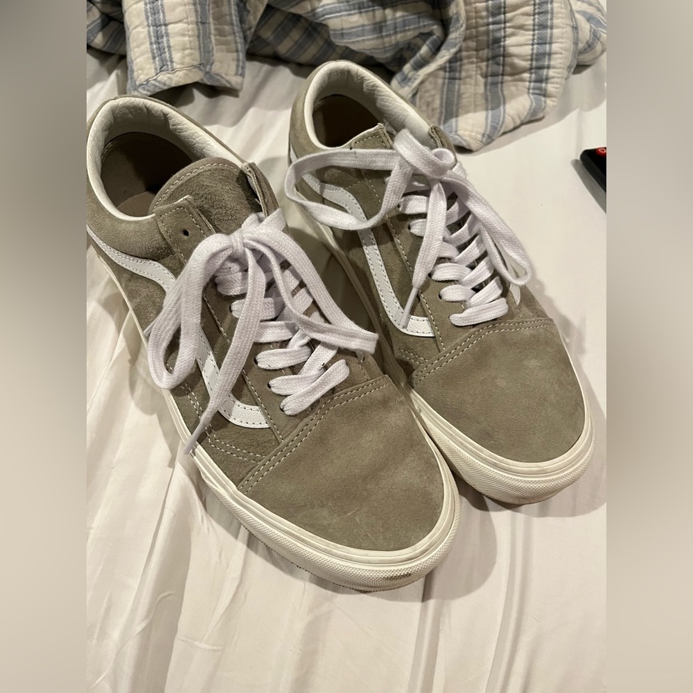 Vans green suede
